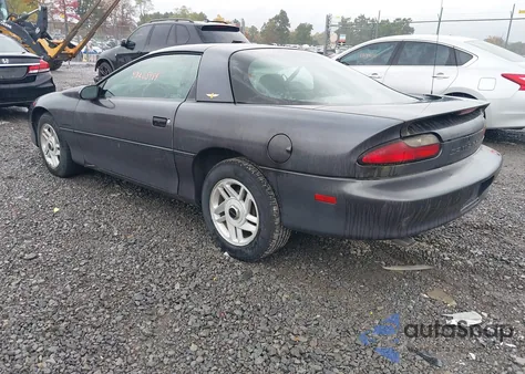 1993 Chevrolet Camaro z USA, uszkodzony, nr VIN 2G1FP22S0P2112797